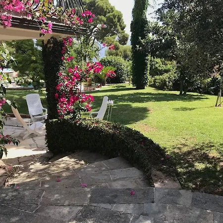 Villa Charming